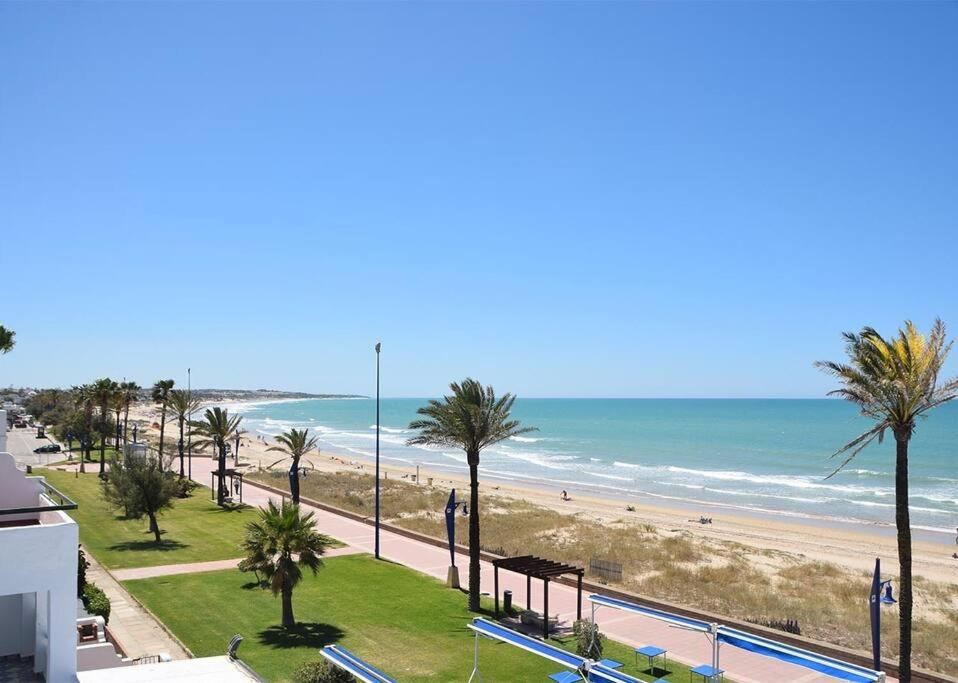 Apartamento en primera linea de playa en Chiclana