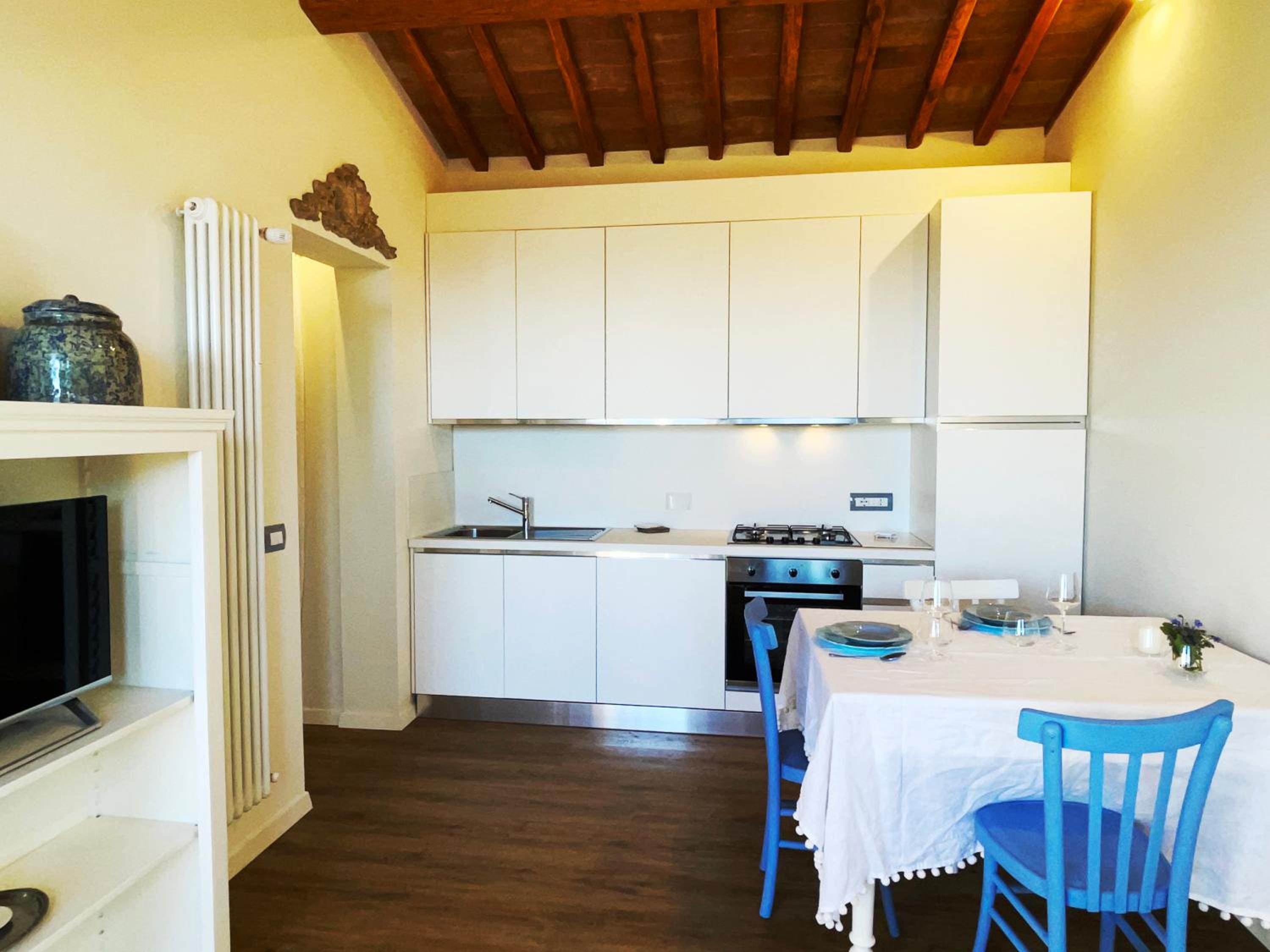 Oliveta blu photo 4