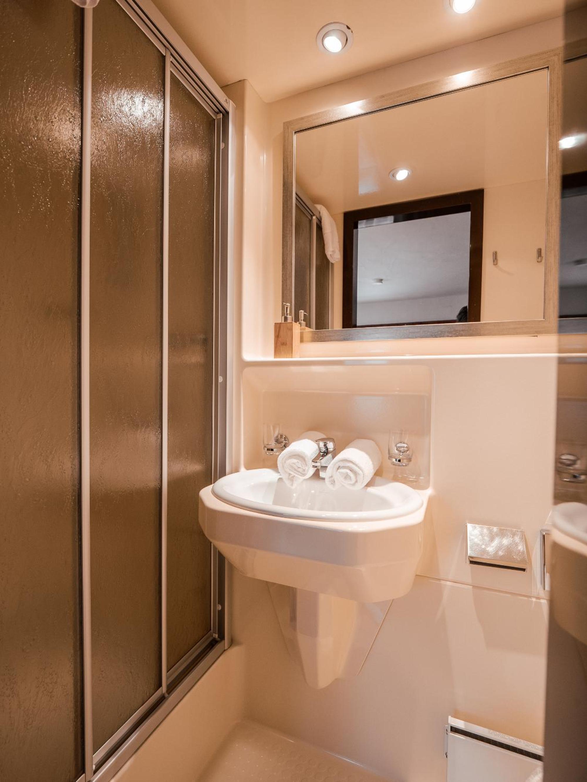 AURA Bed & Breakfast
