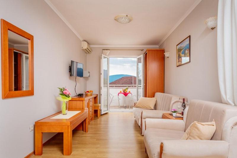 Apartments PERPER