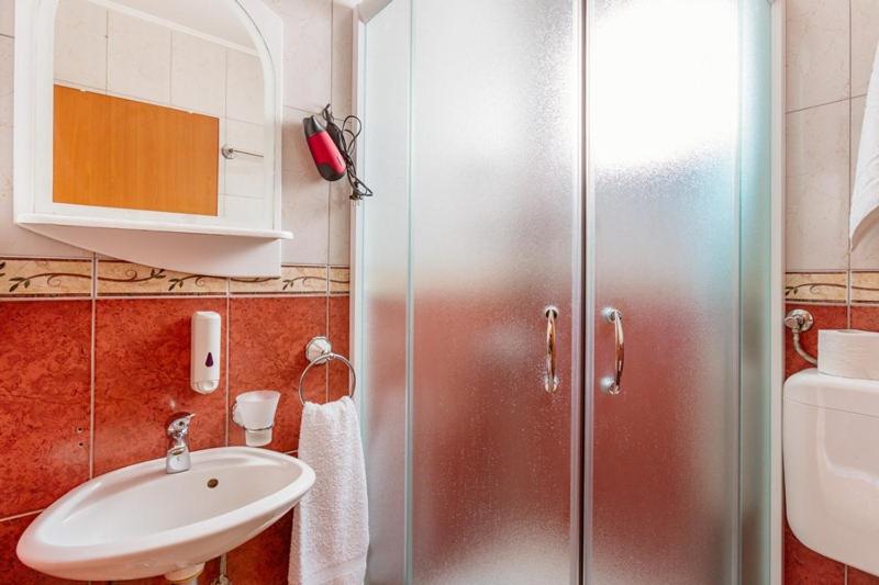 Apartments PERPER