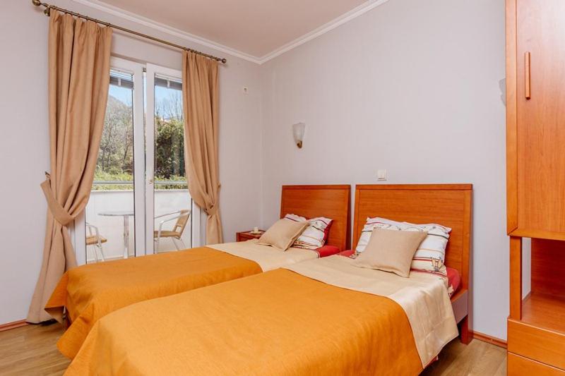 Apartments PERPER