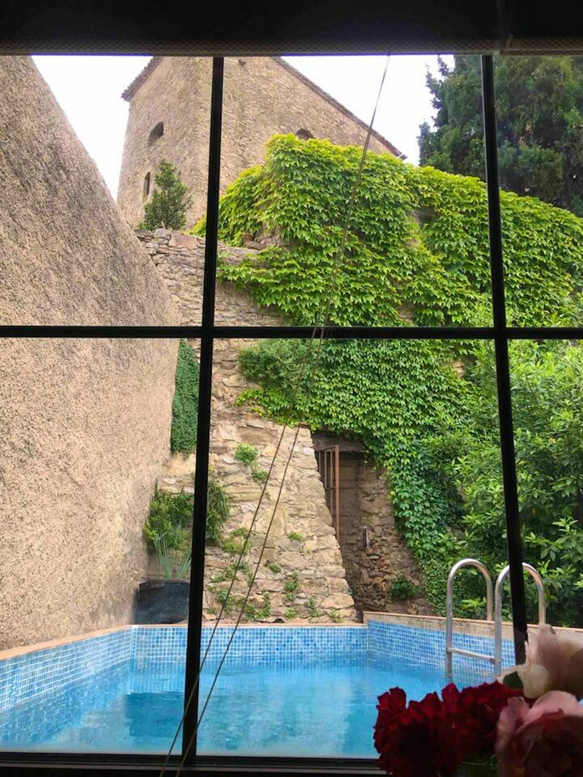 Historic castle with pool in Palau Sator 150 m² and garden view 4