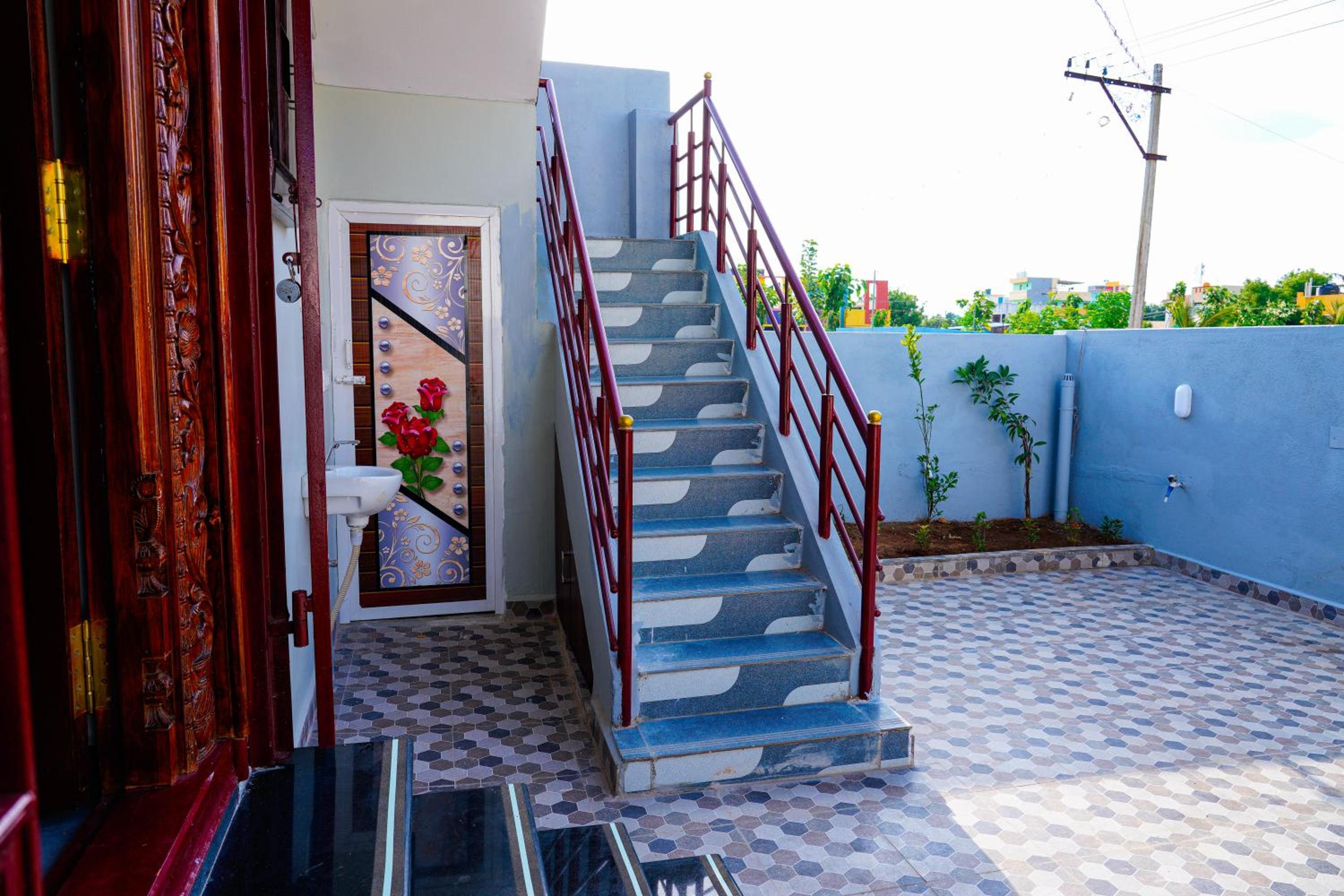 Sri Sakthi Residence