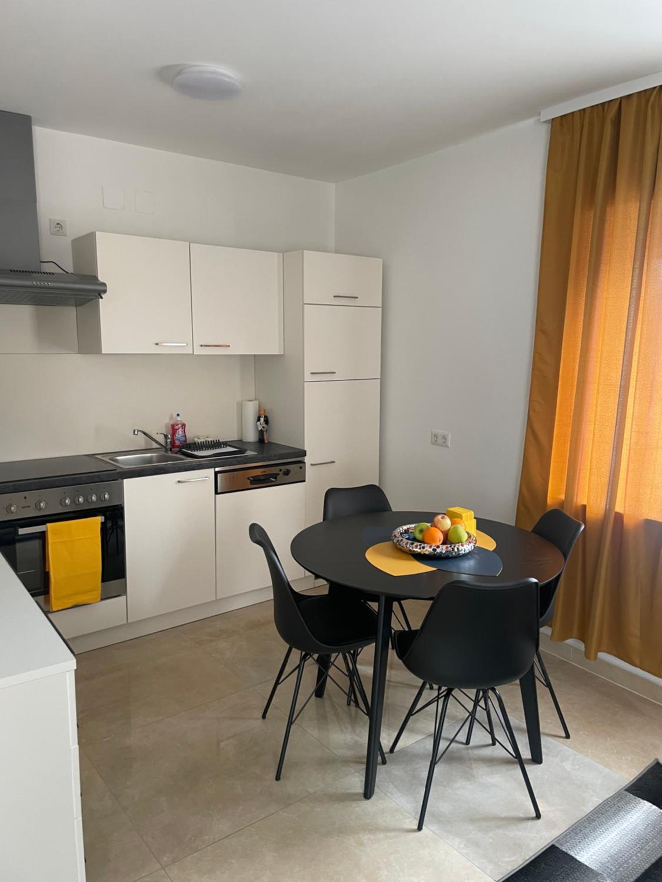 SEOS Self Check in ,Gratis parken,Apartment mit Schlaf Zimmer und StudioApartmet