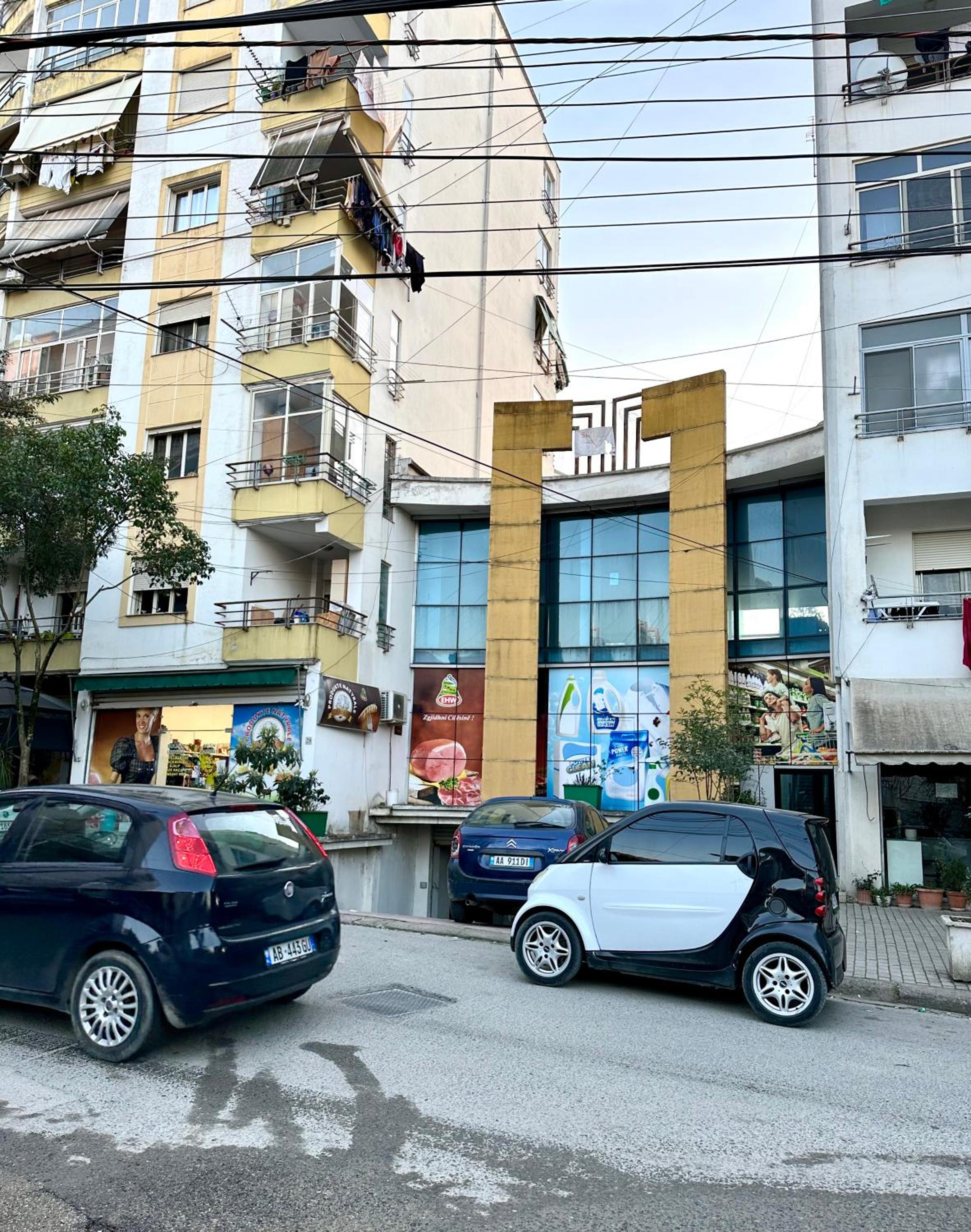 SkyView Oasis Premium Apartment
