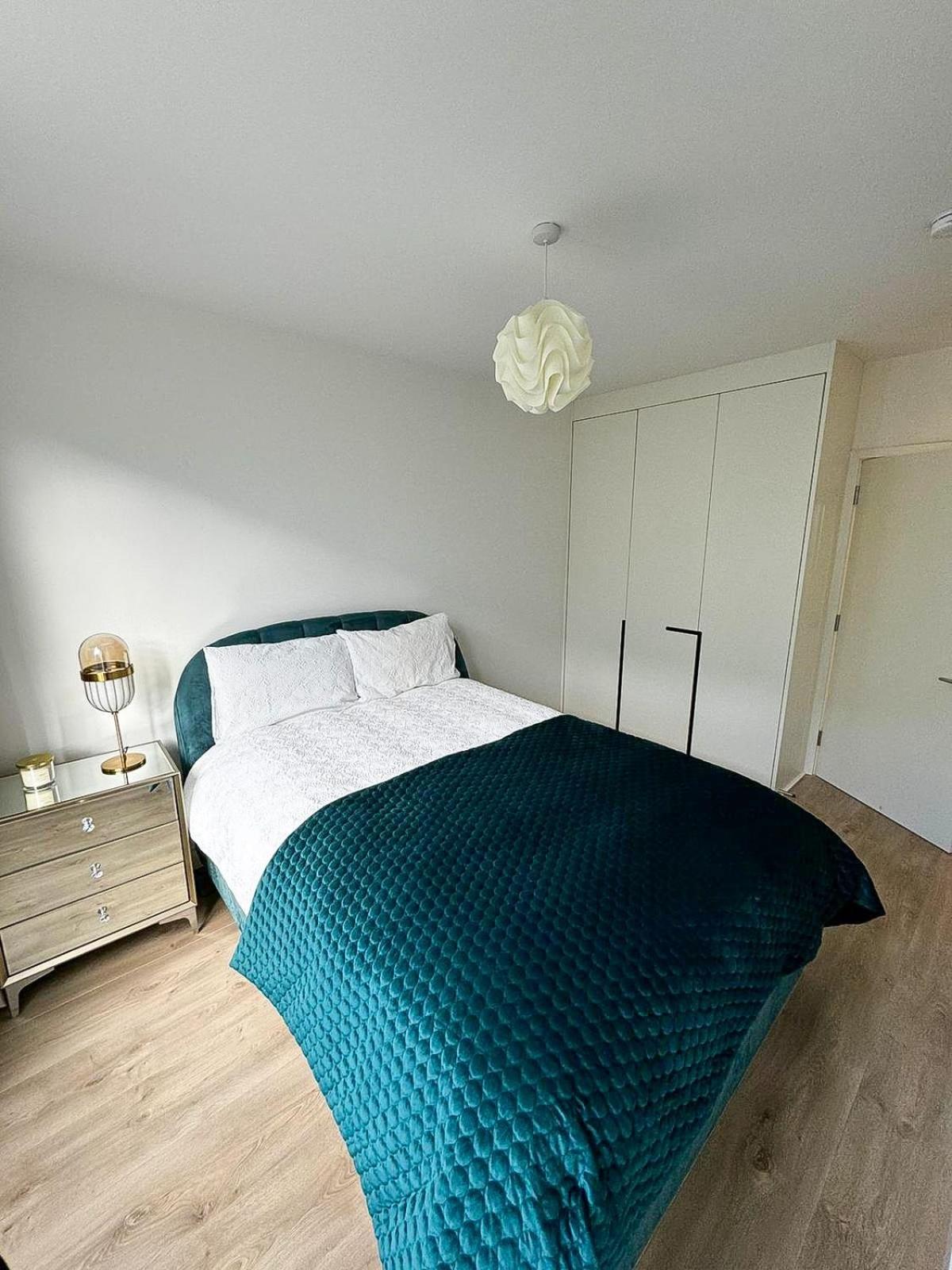Elegant 2 Bedroom Apartment in Grand Canal