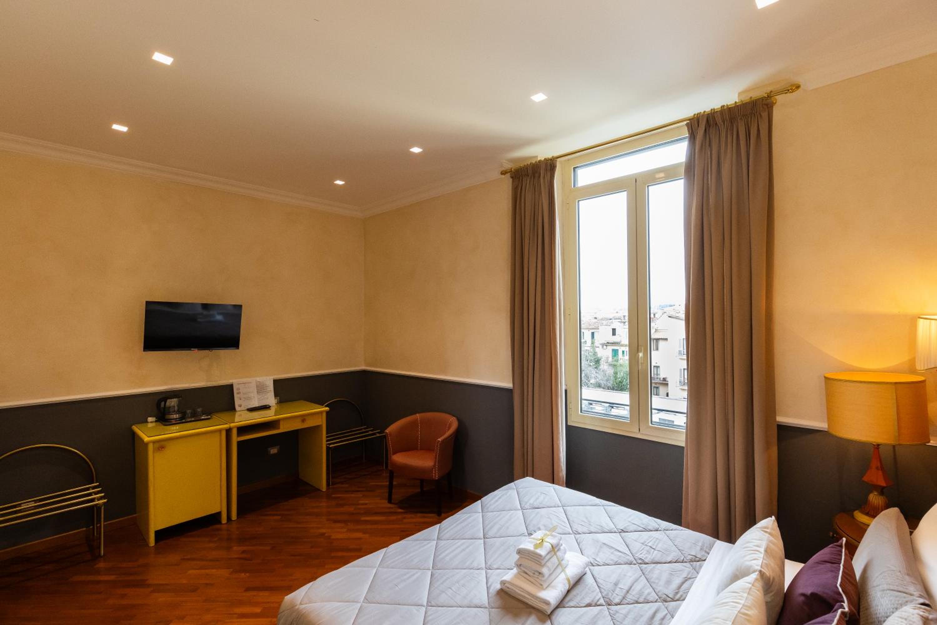 S.Maria Novella Dream Suites