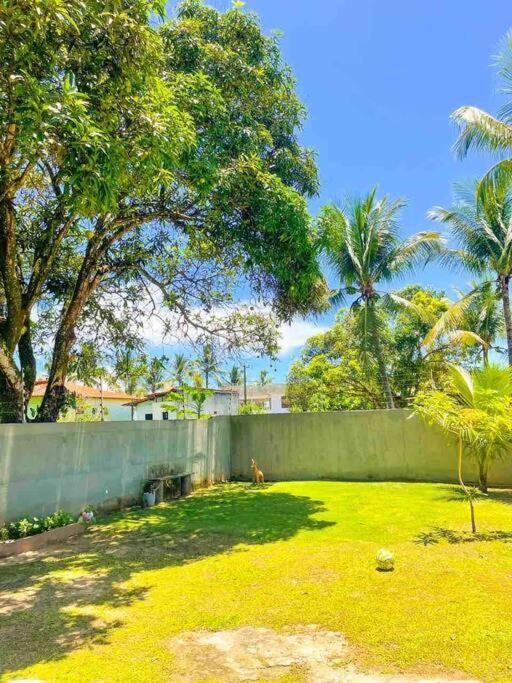 Casa com 5 quartos e vista para o mar a 170m da praia