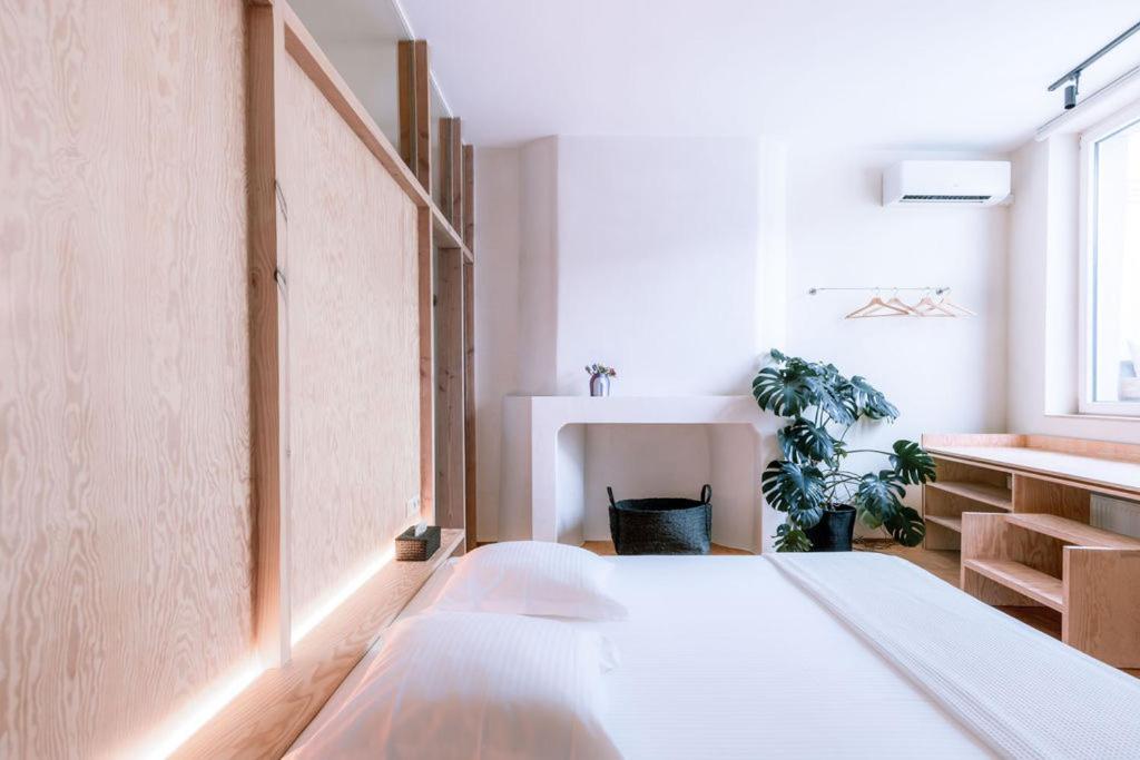 Violet Suites