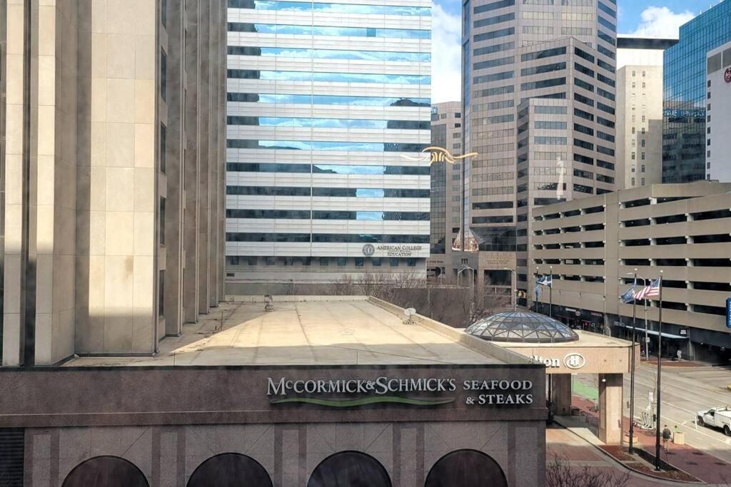 #3 Downtown Free Parking- Walk to Gainbridge, Lucas Oil, Conv Cntr view 5