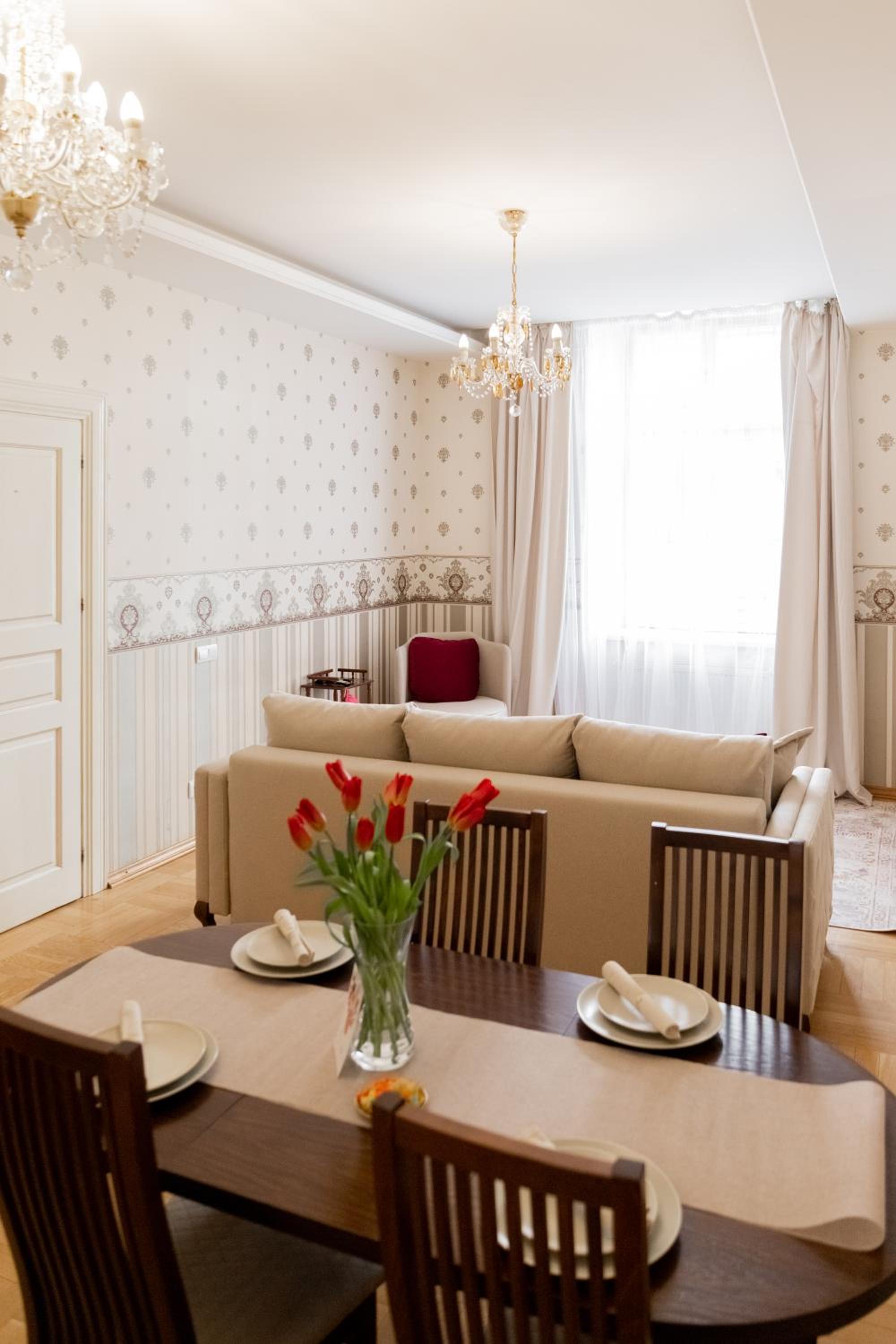 Apartment on Virmenska, One Bedroom