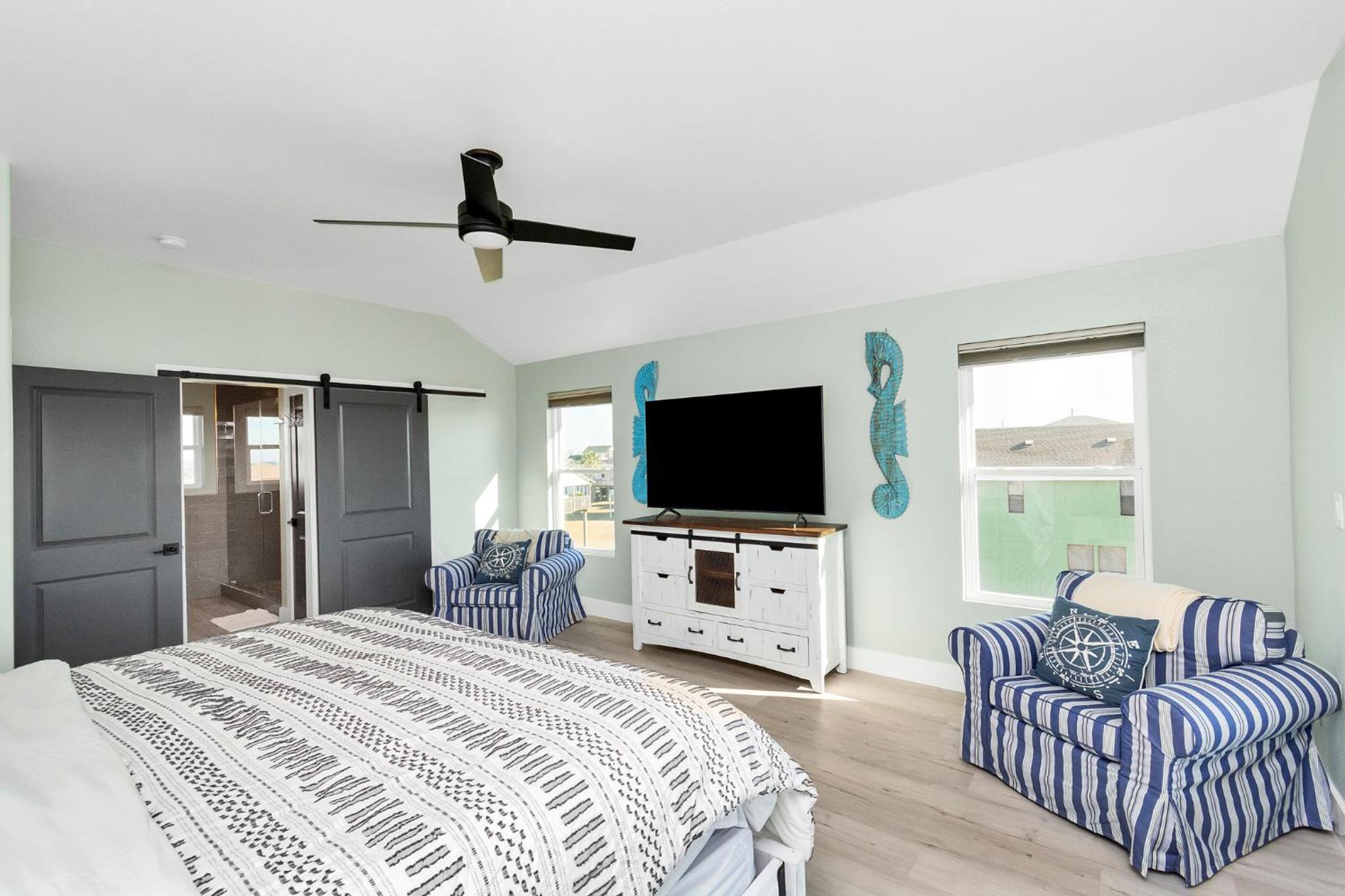 La Buena Brisa - The Good Breeze with Gulf views.