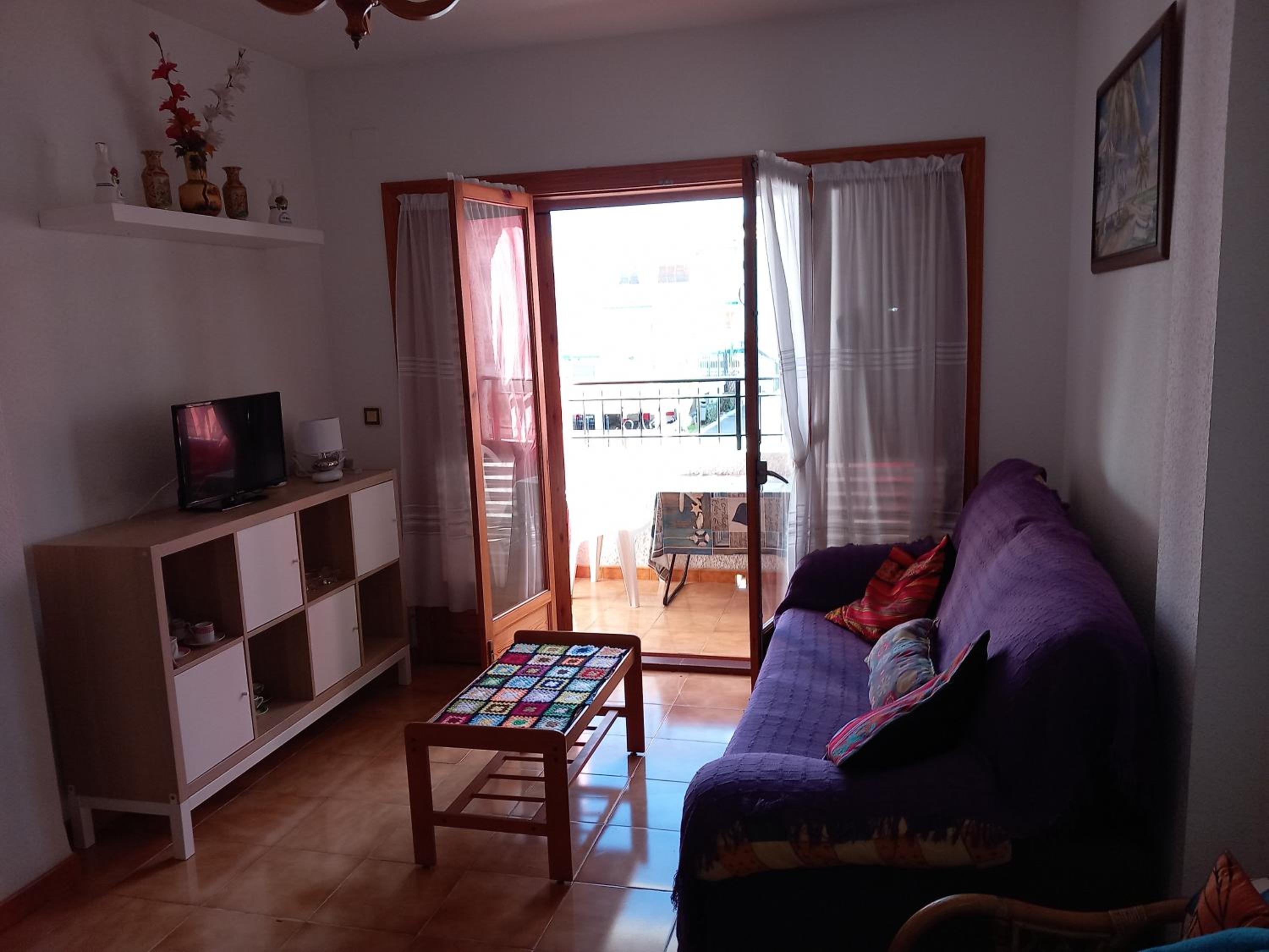 Apartamento Santa Pola, en Playa del Tamarit con piscina. view 5