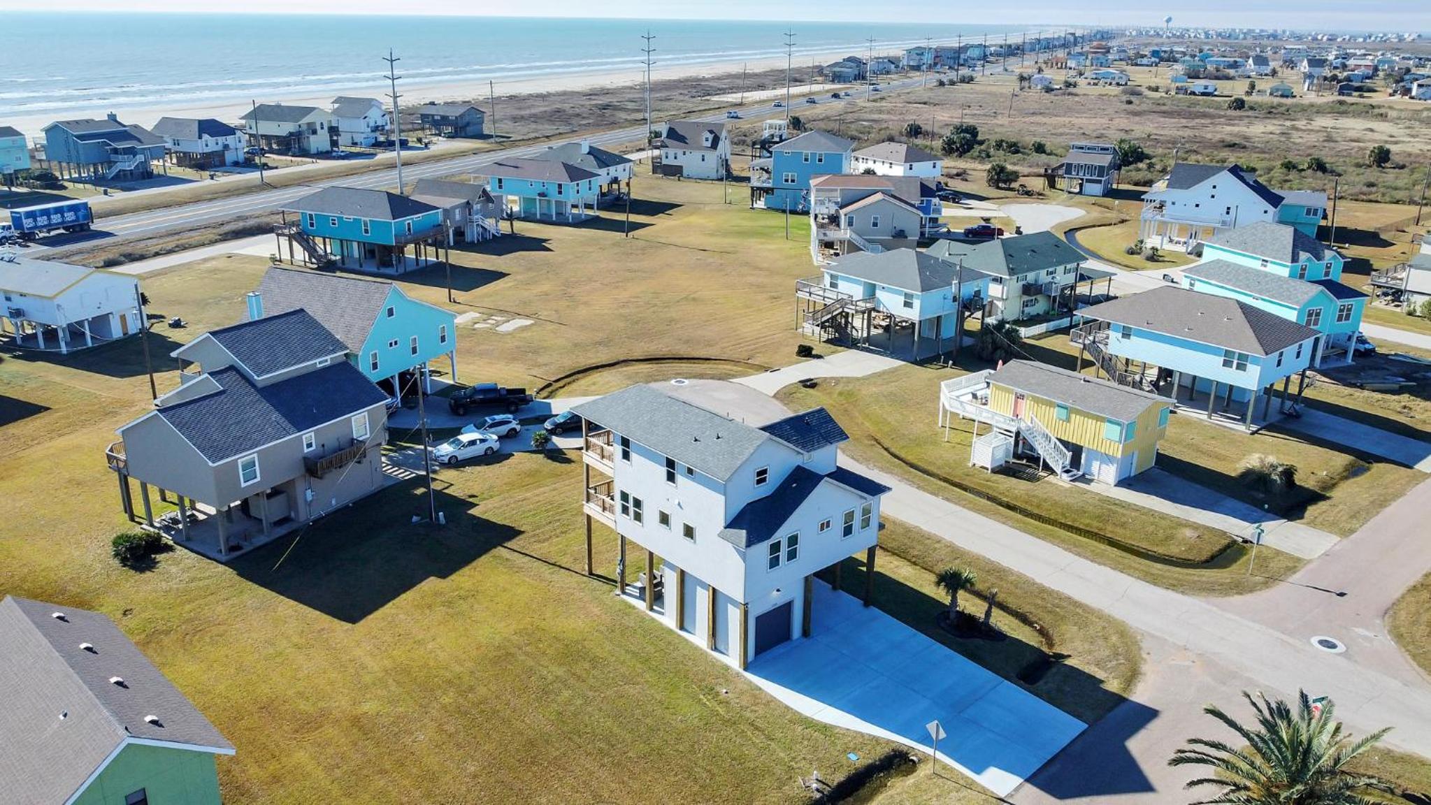 La Buena Brisa - The Good Breeze with Gulf views.