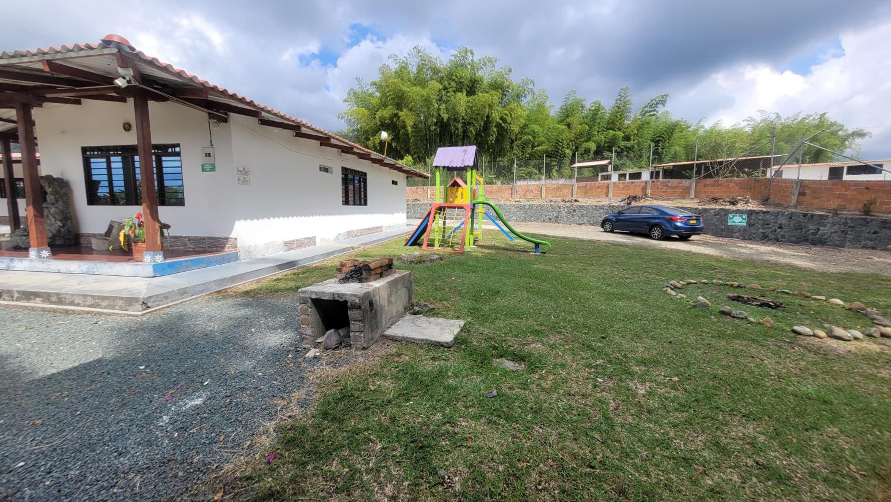 Casa Finca San Sebastian, Lago CALIMA