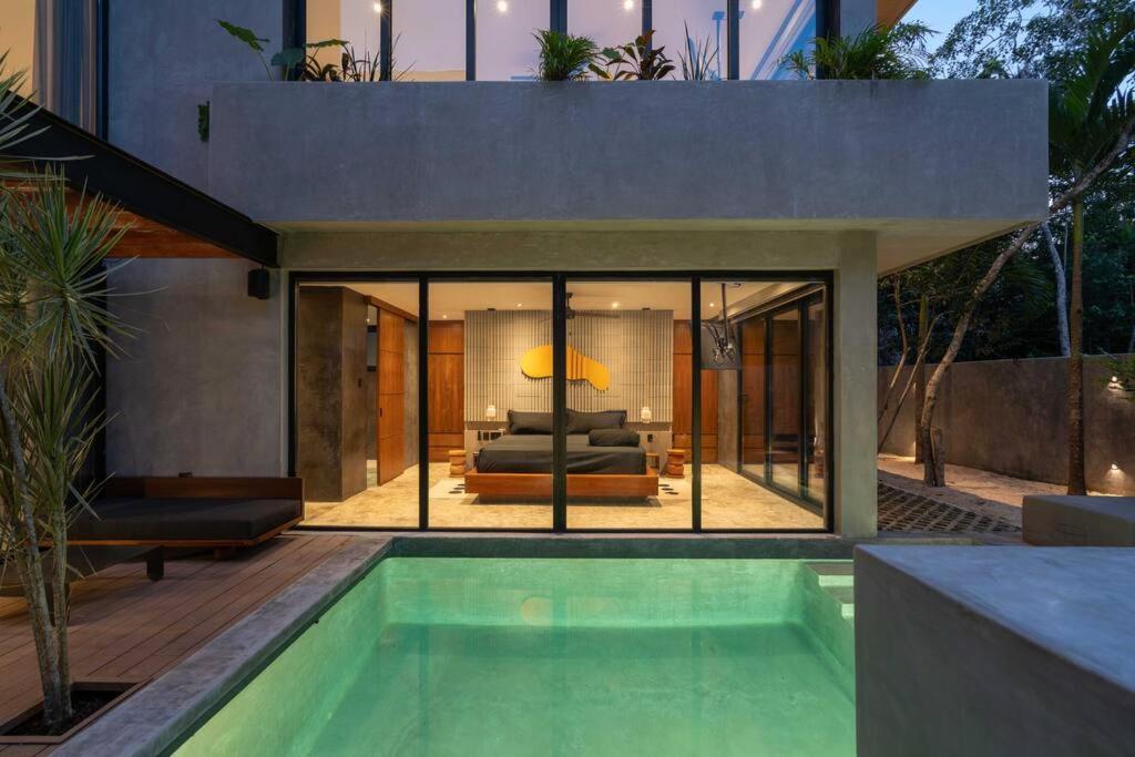 Luxury 3BR House Rooftop Pool in Prime Tulum Area view 5