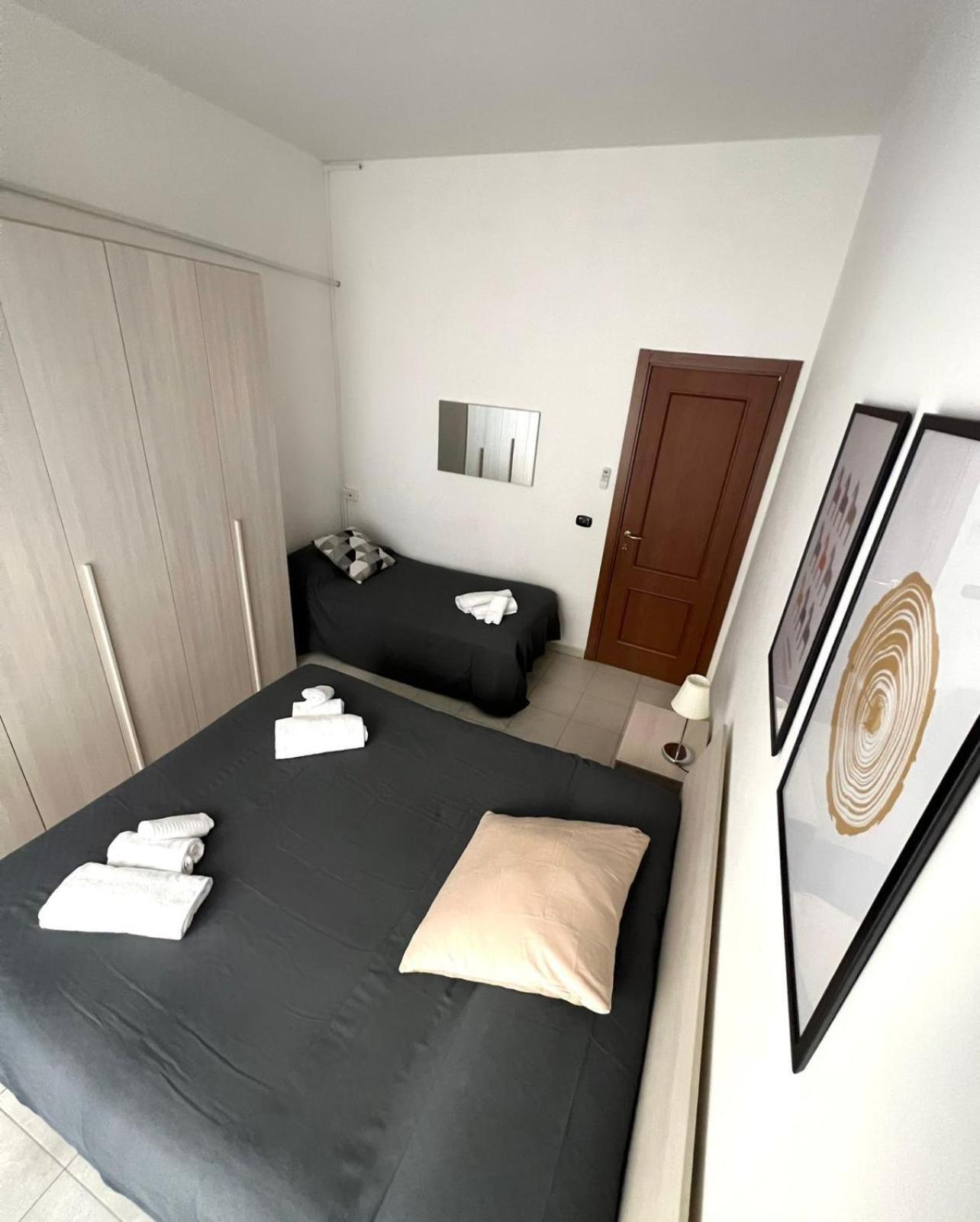Central Naples Lettings