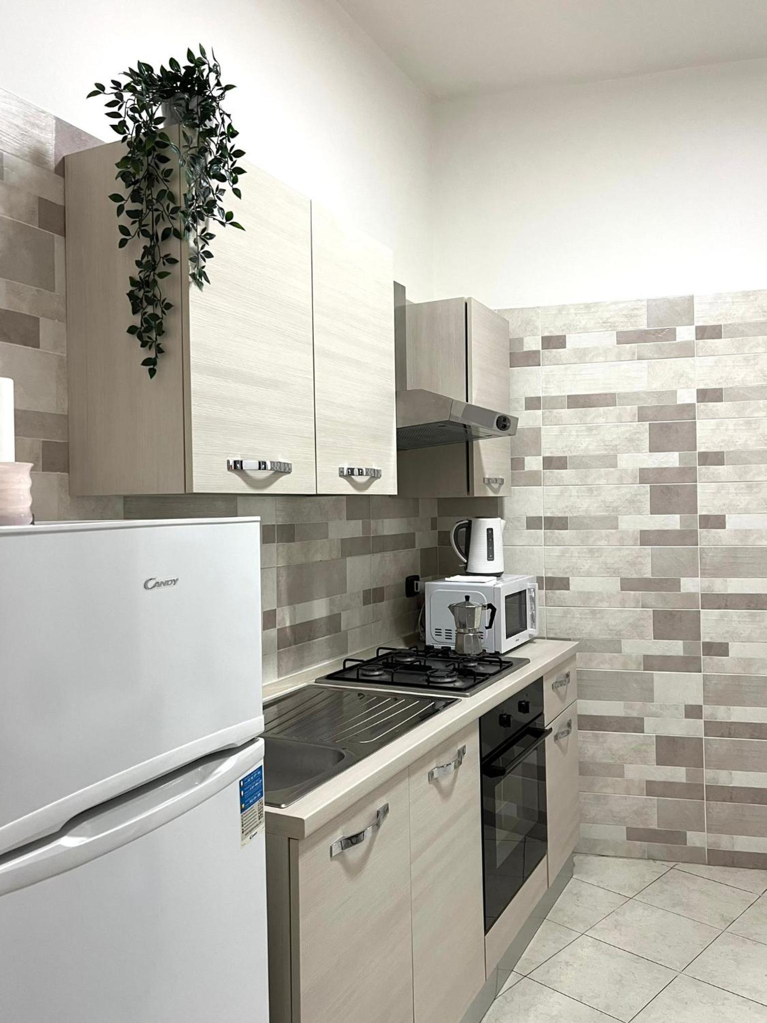 Central Naples Lettings