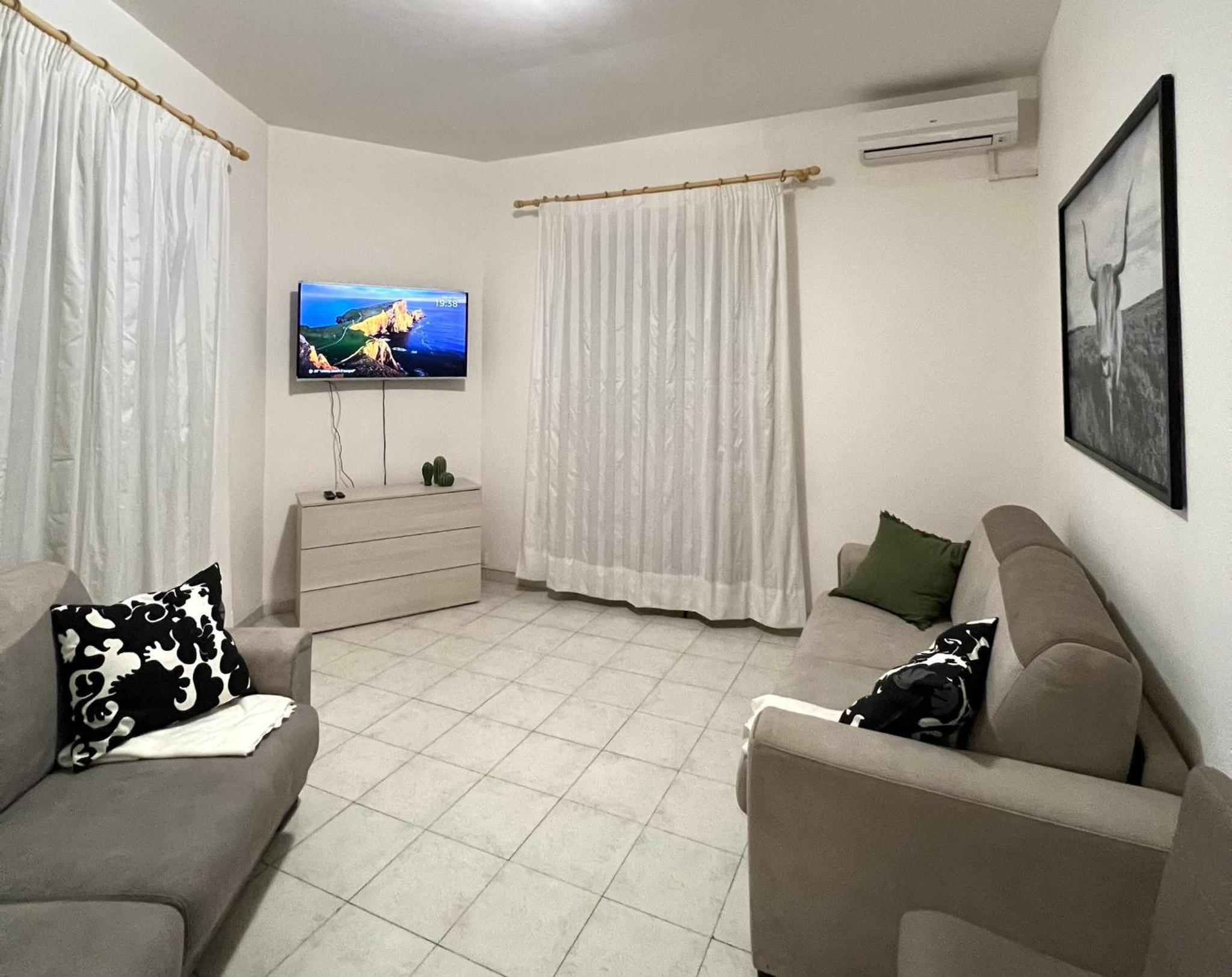 Central Naples Lettings