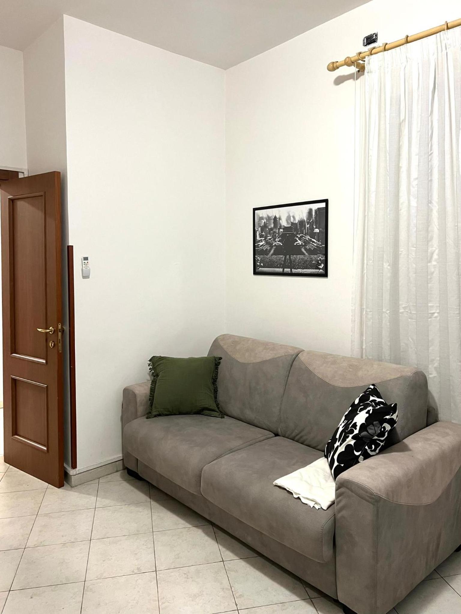 Carlo's apartment