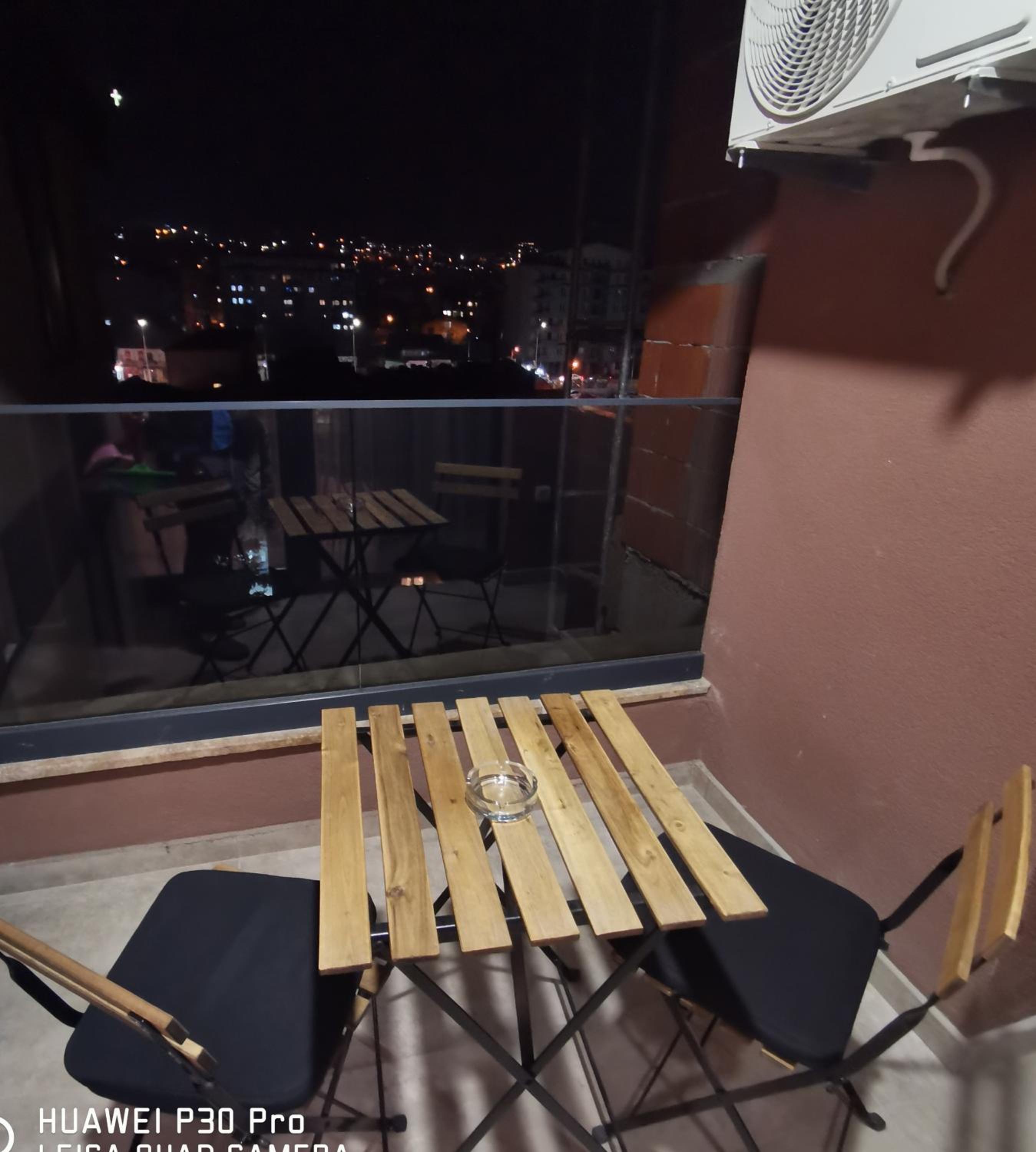 Nest Apartment