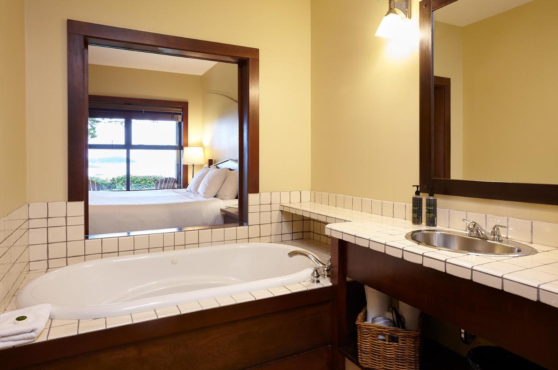 Tofino Vacations - Middle Beach Lodge - Property Image 112