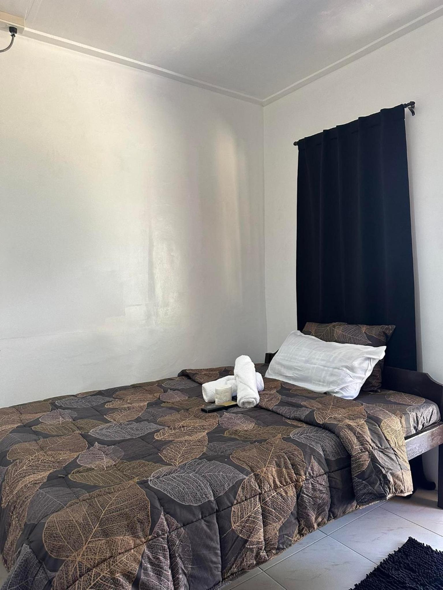 Trisha Guesthouse