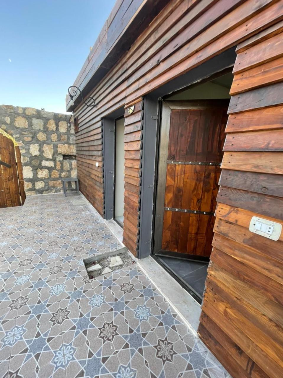 Al-Karak Countryside and hotel