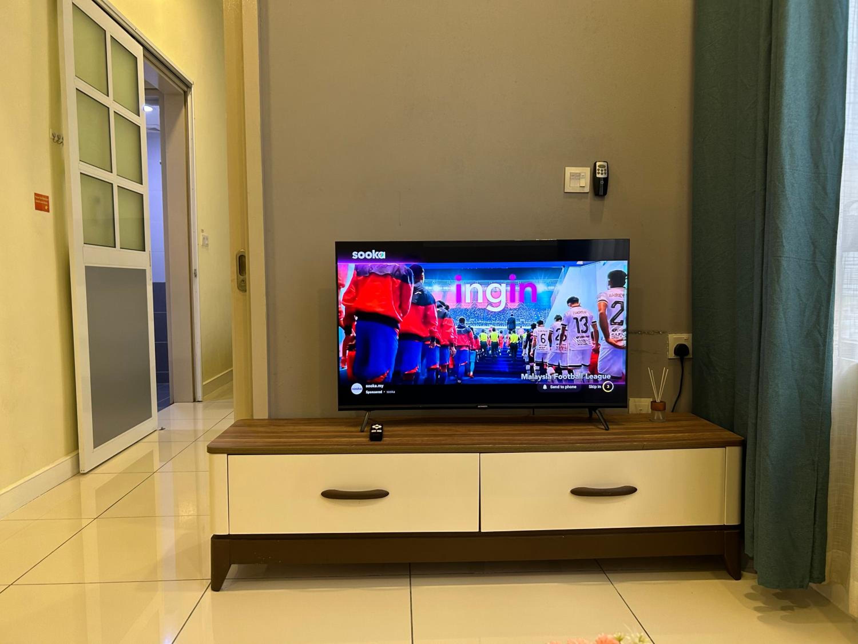 BS Homestay2 - 1 Bedroom Apartment in Miri Times Square photo 7