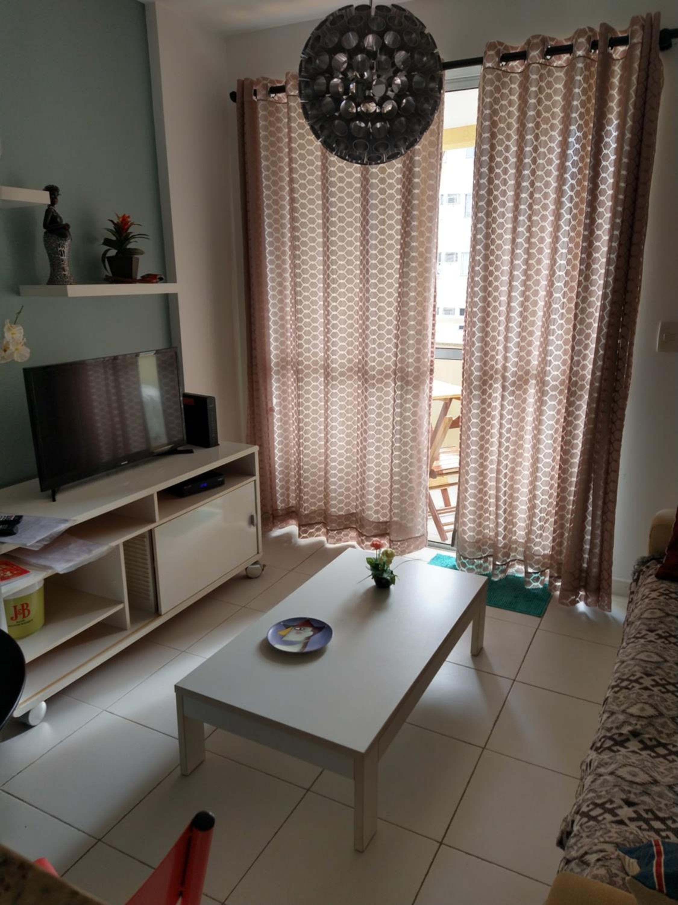 Barra da Tijuca-apto de sala-cozinha-quarto/suíte