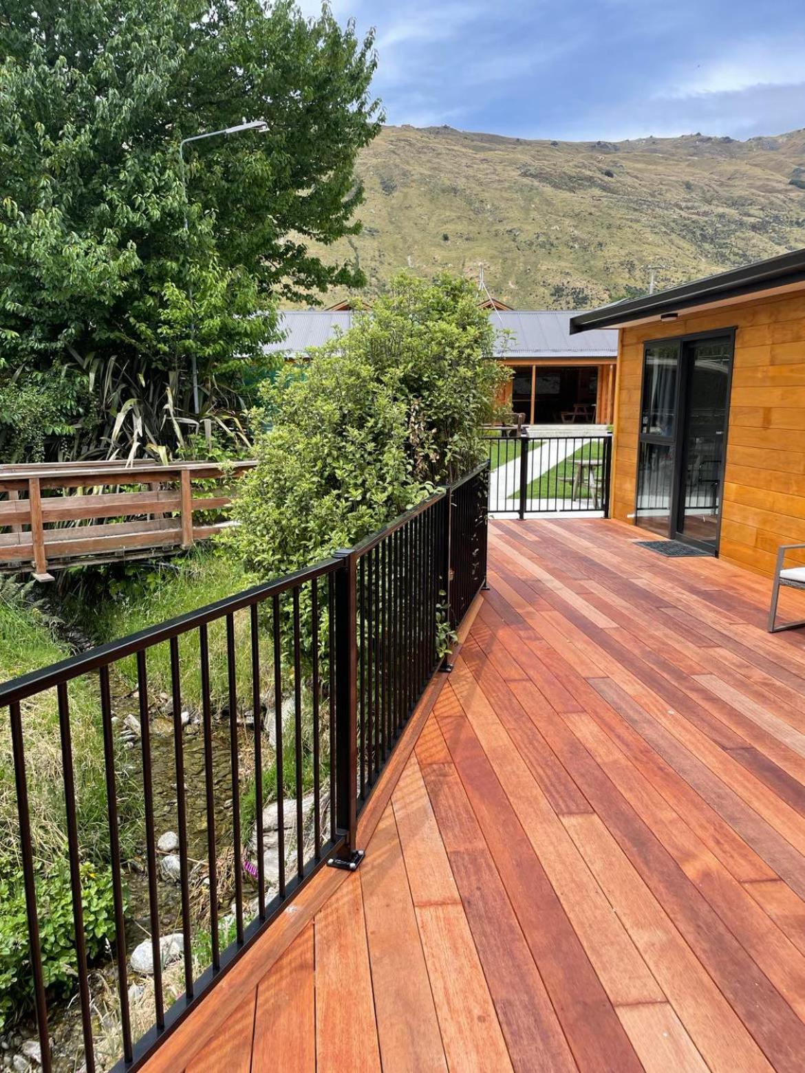 Kingston TOP 10 Holiday Park