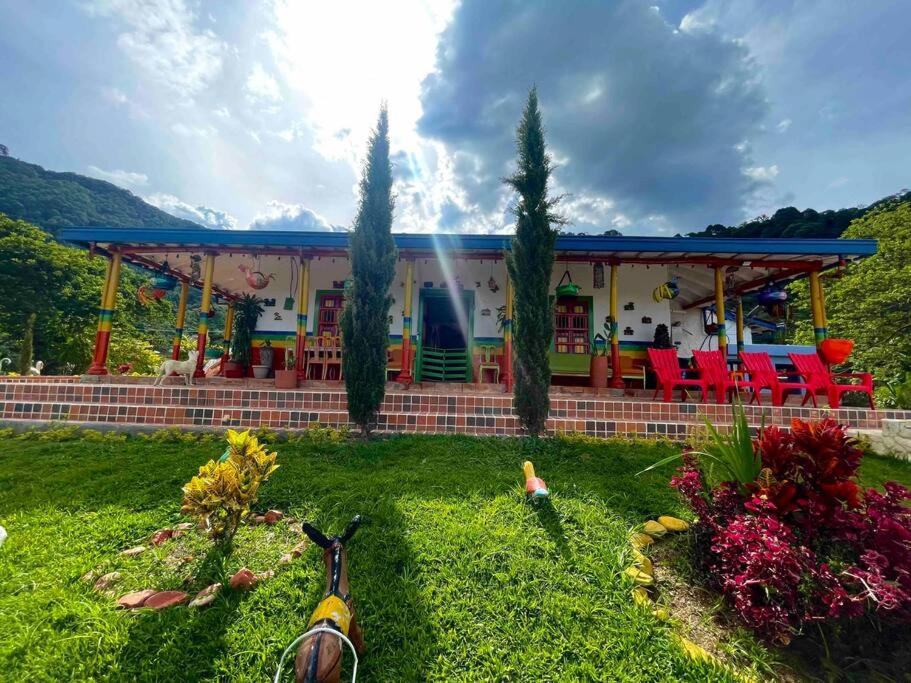 Casa Colonial de Descanso - La Casona (Krisnas).