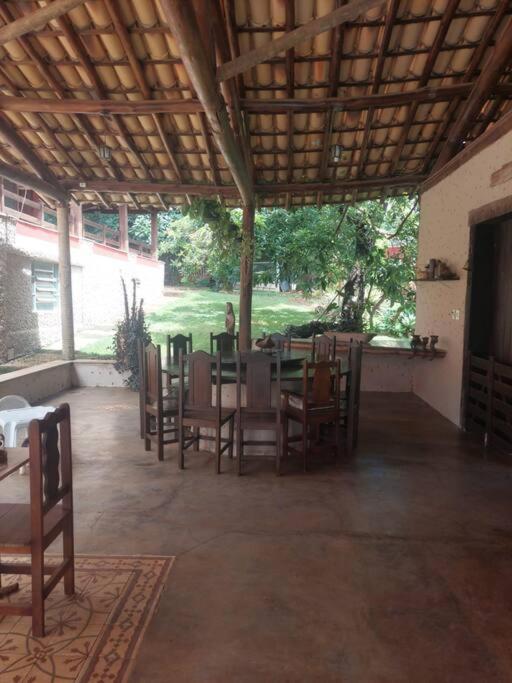 Casa de estadia, lazer e encontros