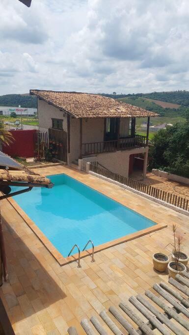 Casa de estadia, lazer e encontros