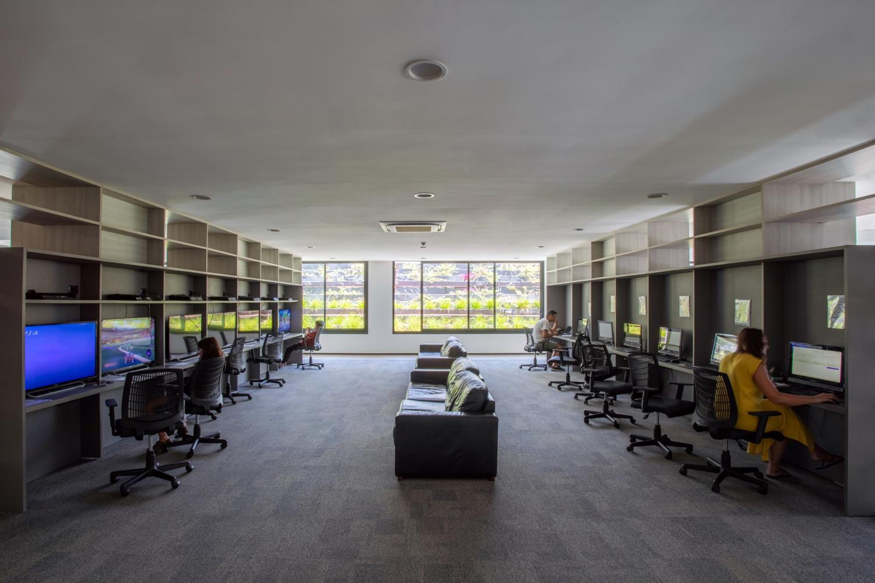 meeting & event spaces