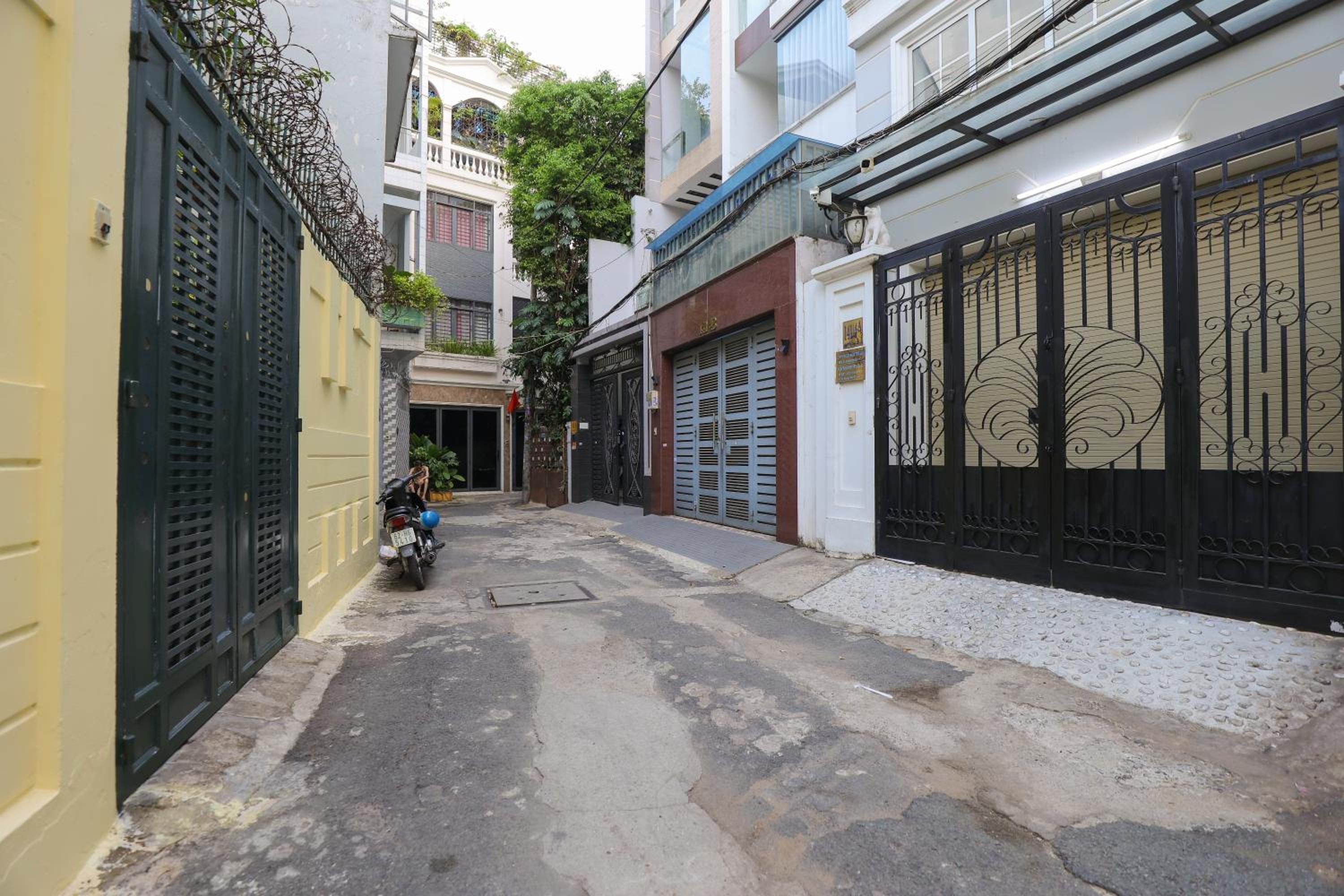 Cozy studio in Phu Nhuan District near District 1