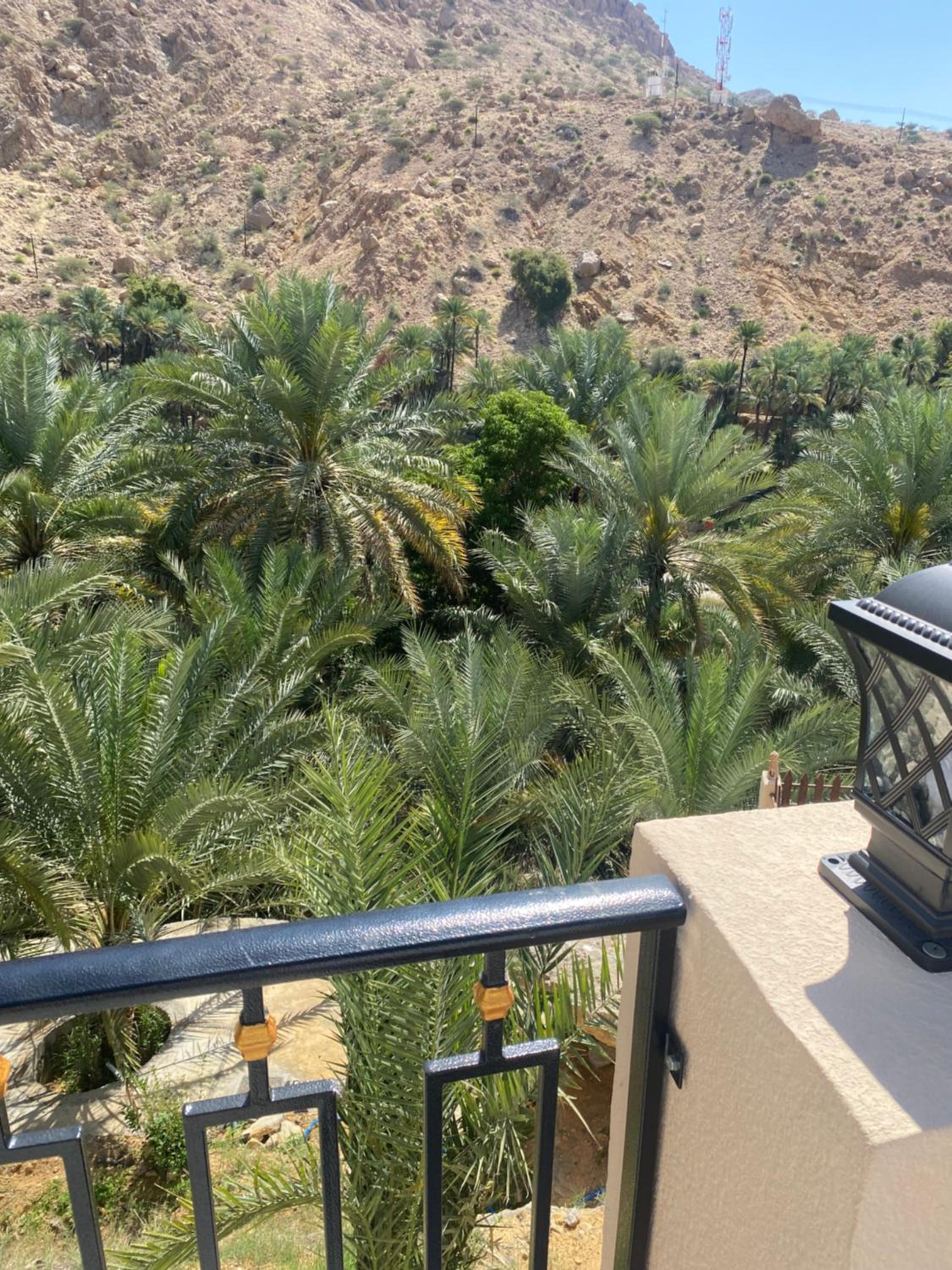 WADI BANI KALED REST HOUSE