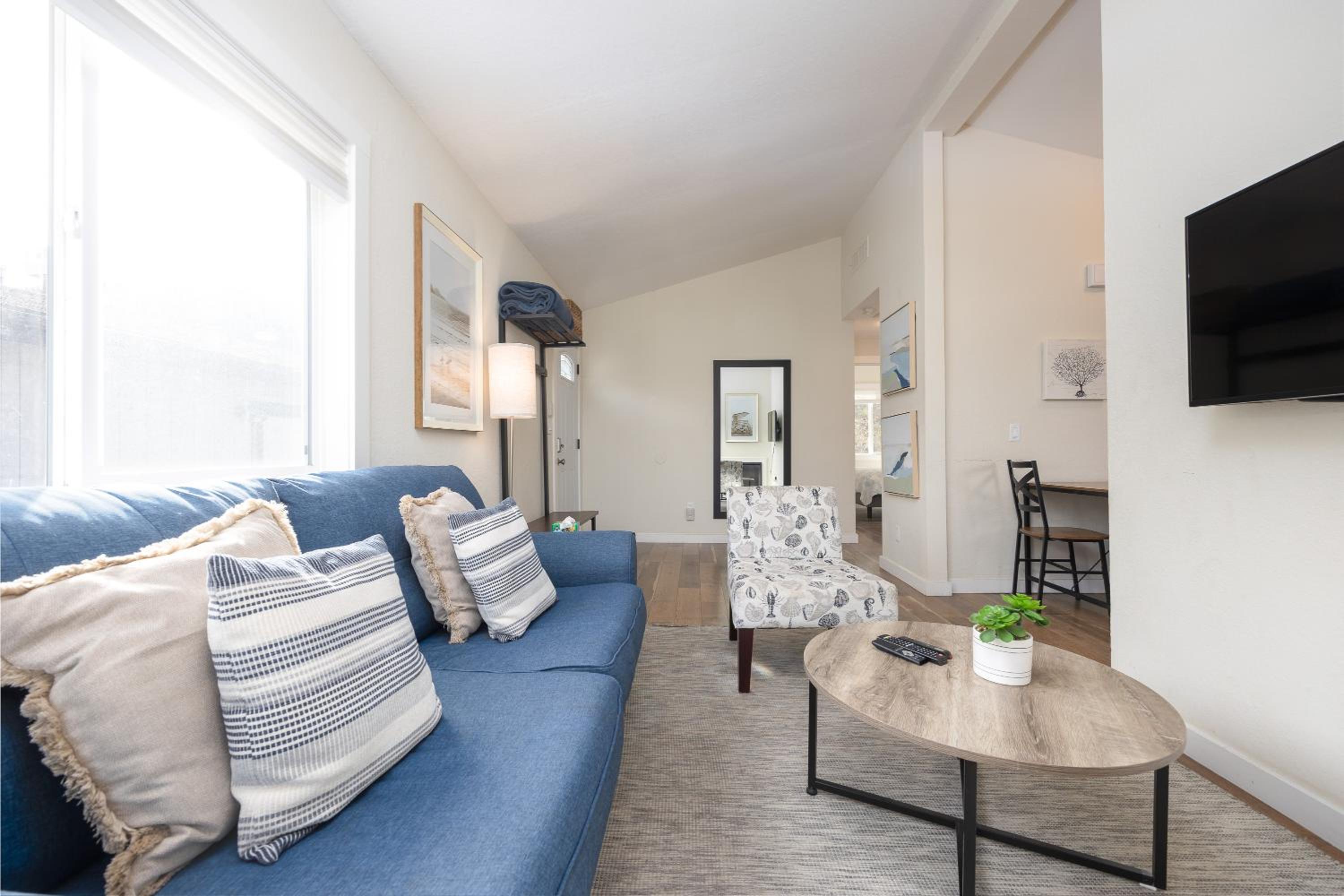 Bright Pacifica Townhouse view 5