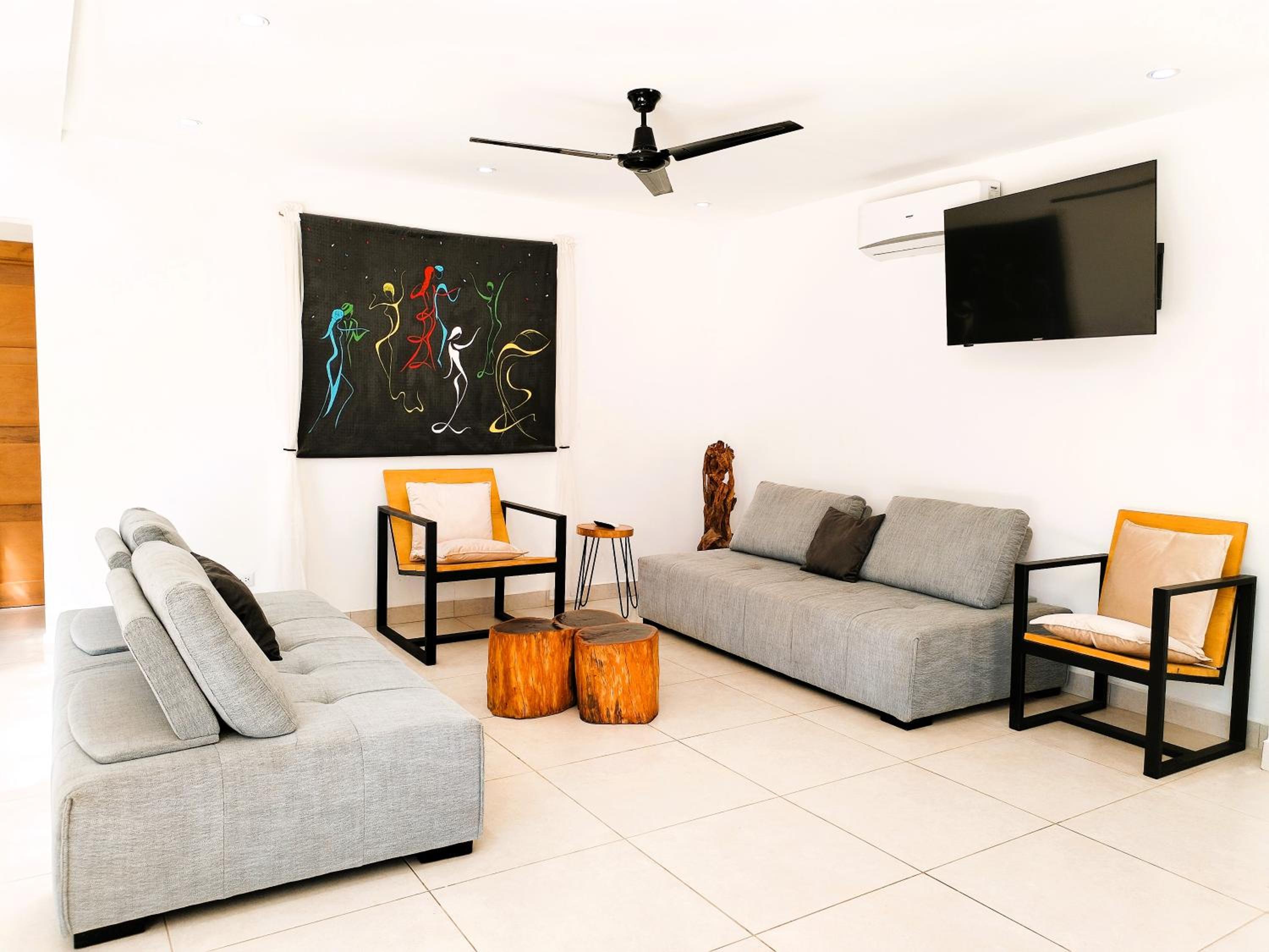 Casa Crucero Verde , 5mn walk to the Tamarindo beach and town