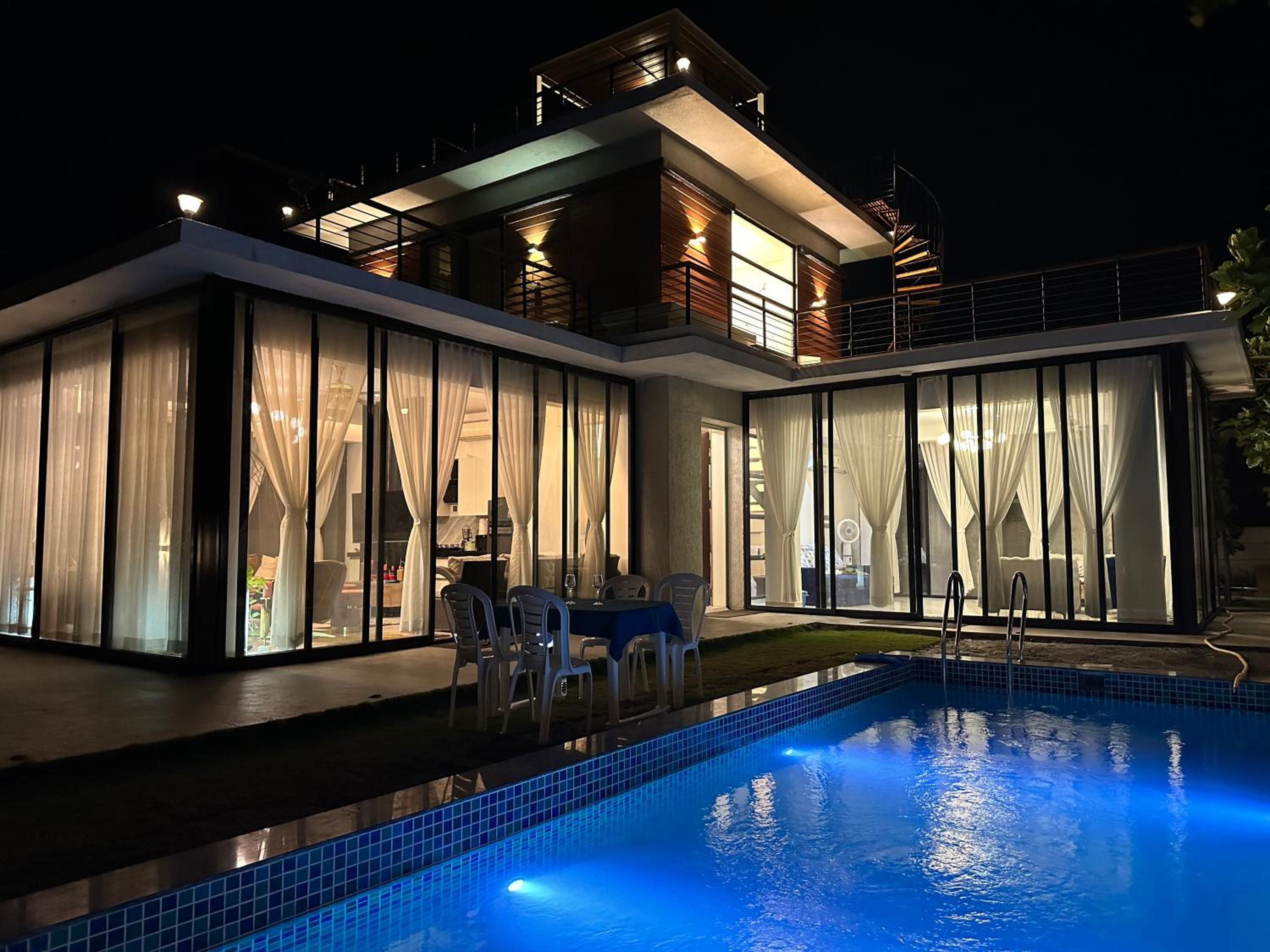 Mount Chalet