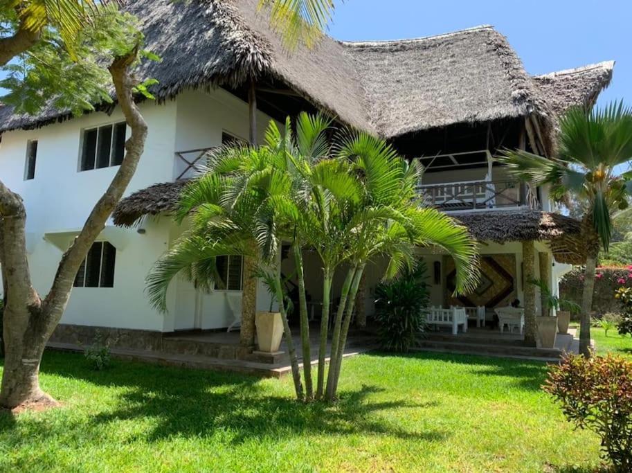 Ocean View Villa - Watamu view 5