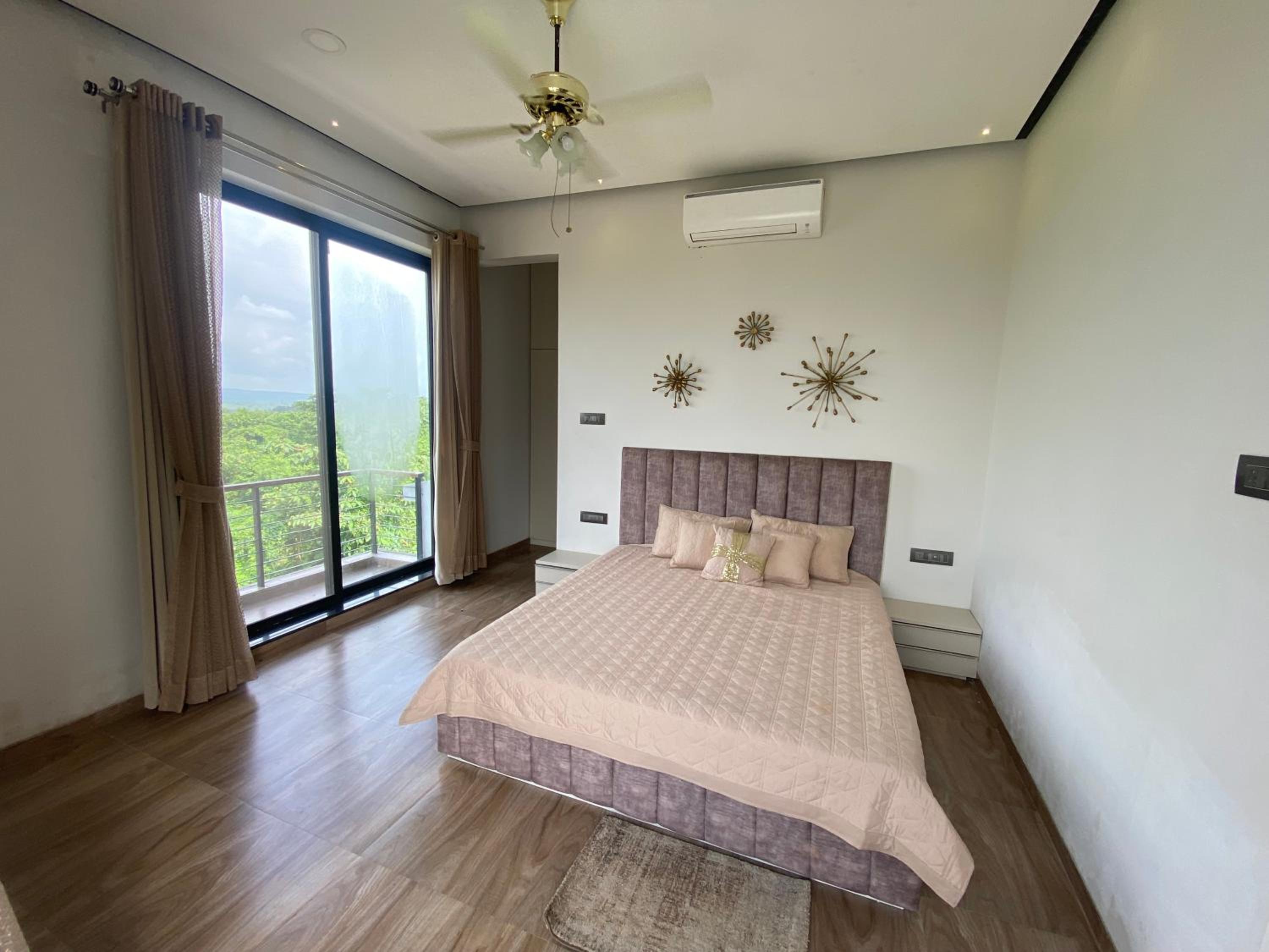 Mount Chalet