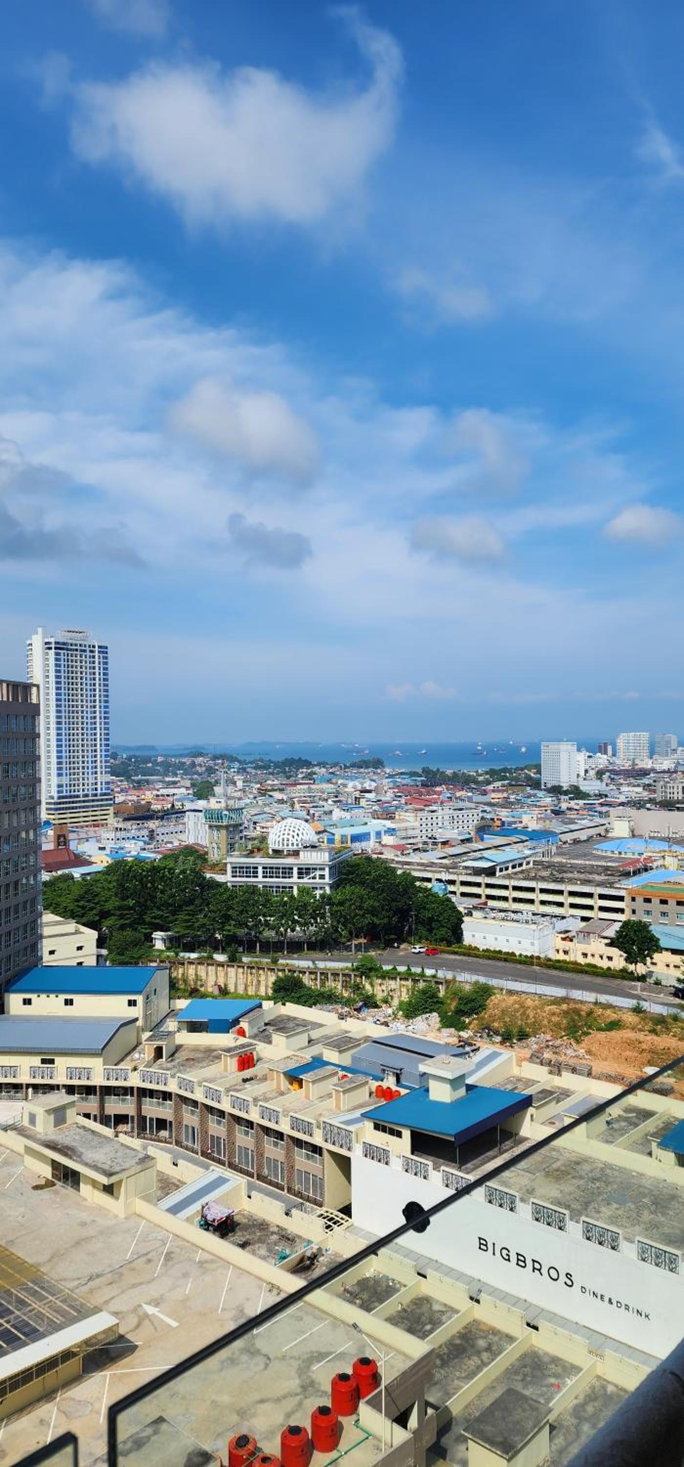 Nagoya Thamrin City Apartment High Floor view 2
