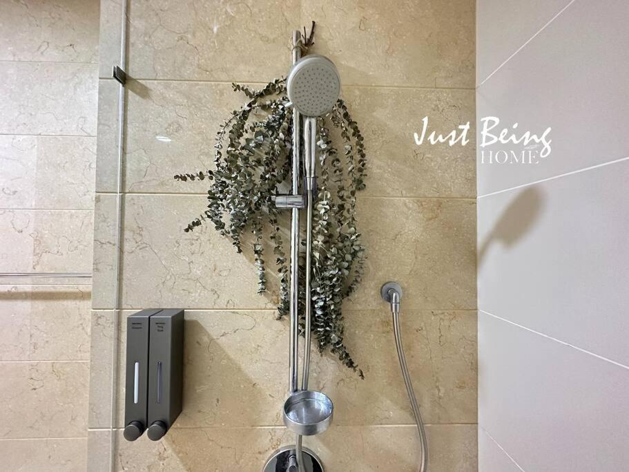 Just Being Home 5pax 1BR/1BA 1Queen/1Single/1Sofa