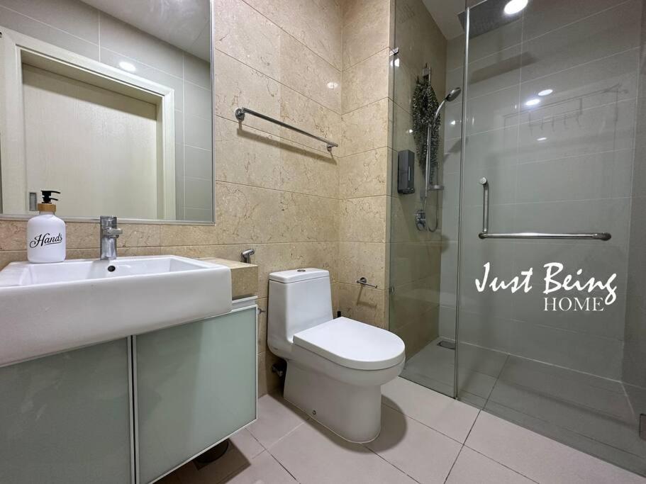 Just Being Home 5pax 1BR/1BA 1Queen/1Single/1Sofa