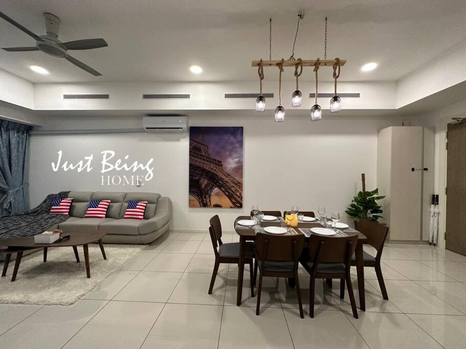Just Being Home 5pax 1BR/1BA 1Queen/1Single/1Sofa