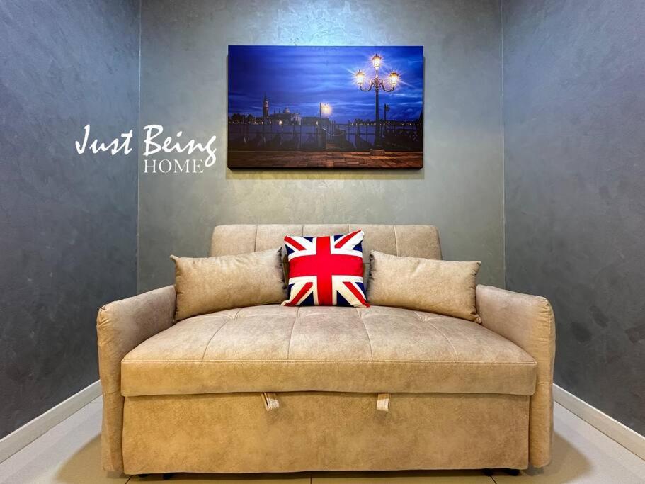 Just Being Home 5pax 1BR/1BA 1Queen/1Single/1Sofa