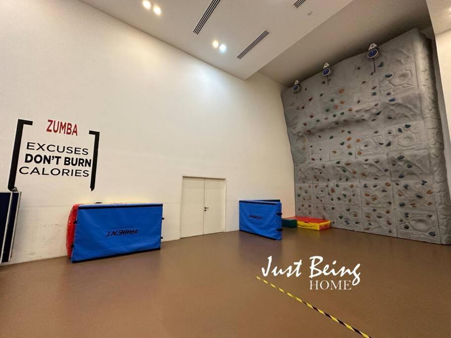 Just Being Home 5pax 1BR/1BA 1Queen/1Single/1Sofa