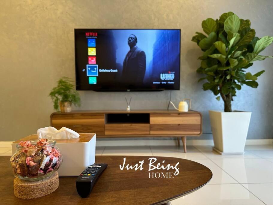 Just Being Home 5pax 1BR/1BA 1Queen/1Single/1Sofa